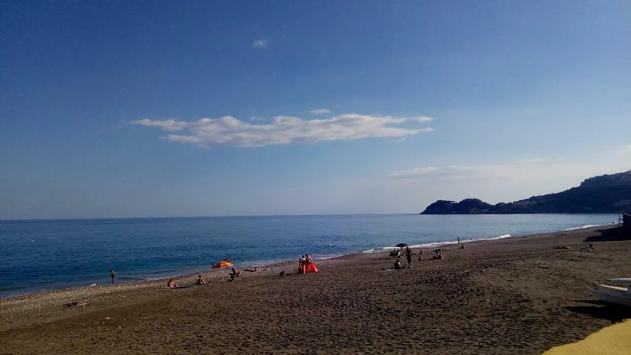 Casa Dei Girasoli Taormine Hébergement de vacances